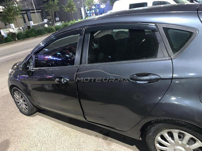 Ford fiesta essence 2010