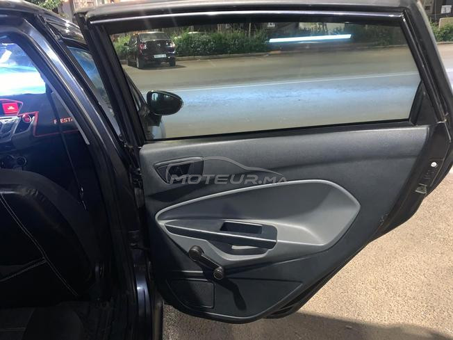 Ford fiesta essence 2010