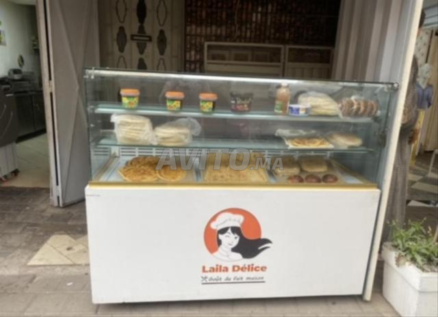 بيع مترييل سناك فترين فران بيزا طوابل كراسا