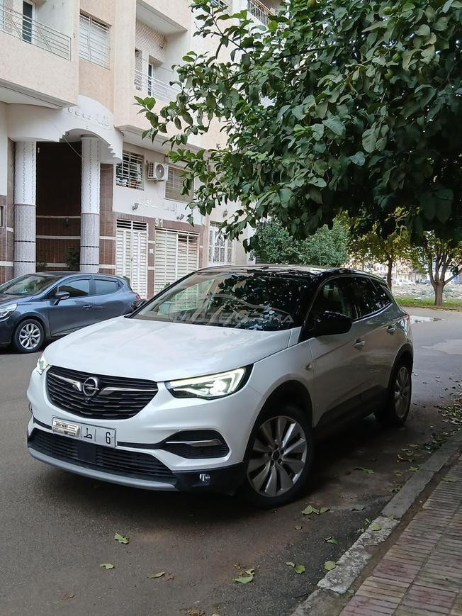 opel grandland x automatique 