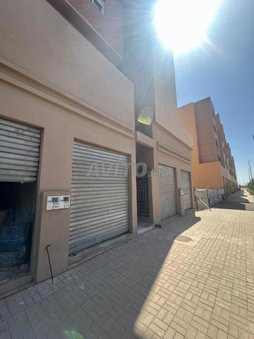 3 magasins à vendre - 2