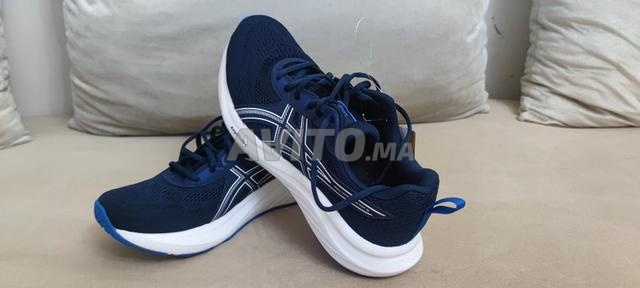 Asics running 42.5