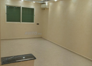 Appartement à vendre Hay Al Adarissa avec ascenseur et cave pour voiture 88 m²