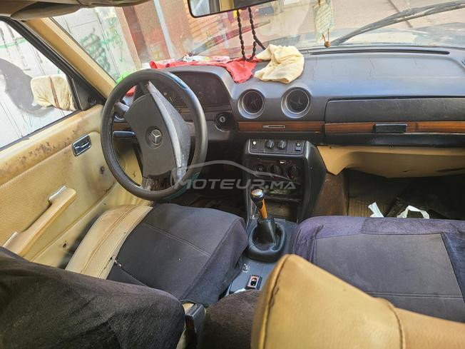 mercedes 240 