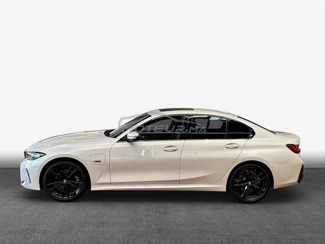 BMW Série 3 Hybride Automatique 2022 à Rabat