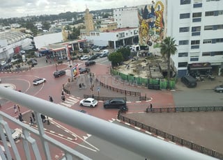 Cinq appartements à vendre avec balcons