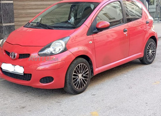 Toyota Aygo Essence Manuelle 2012 à Tanger