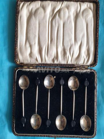 Cuillères à café vintage en argent fabriquées en Angleterre