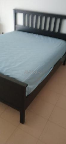 سرير مزدوج 1.60 × 1.90 ماركة IKEA شبه جديد