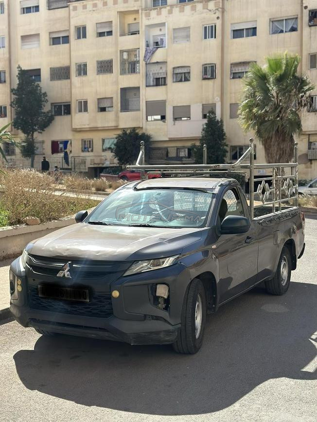 mutisubishi L200 model 2020