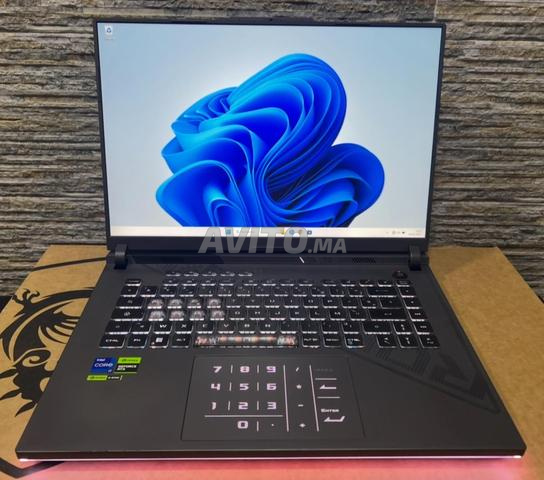 Asus rog strix G16 i7-13650HX Rtx4080 165Hz