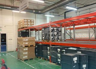 رفوف ثقيلة - تخزين آمن للمنصات