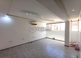 RAK-GU-1241 - Bureau à vendre à Issil