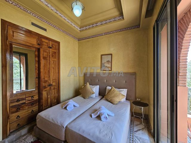 Appartement Meublé à louer - image 5