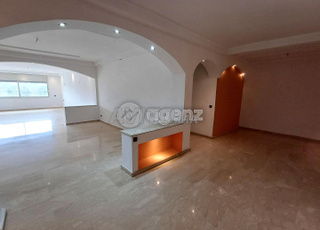 CMN-HA-1677 - Appartement à vendre à Beauséjour