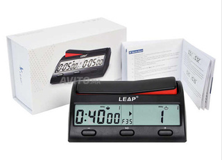 Montre d'échecs de type Leap, neuve, excellente qualité