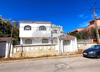 REF-FL77 - Villa à vendre à Benslimane