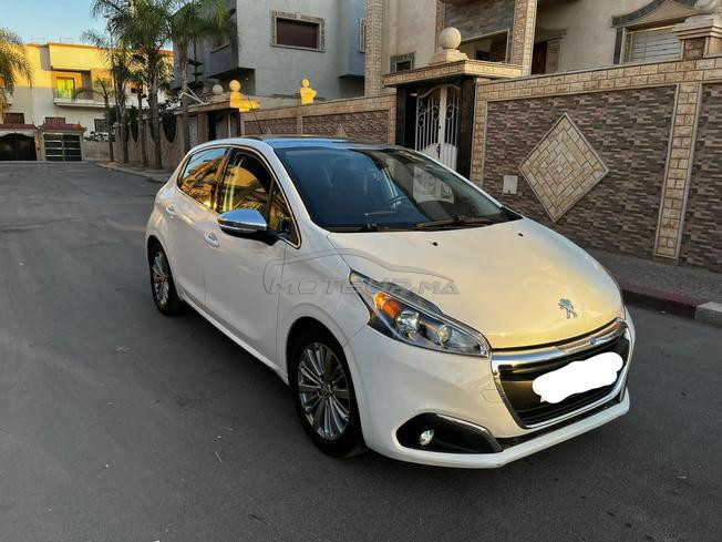Peugeot 208 Diesel Manuelle 2016 à Casablanca