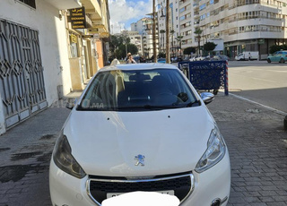 Peugeot 208 fin 205