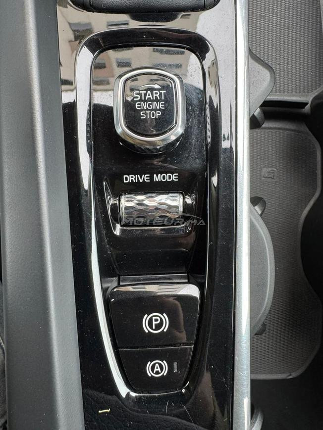 VOLVO XC60 D4
