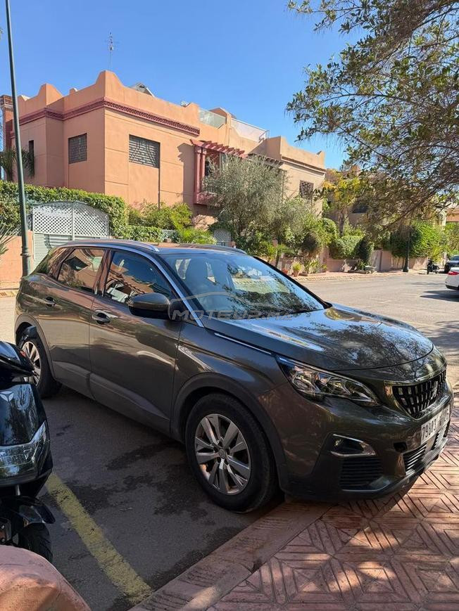 Peugeot 3008 Diesel Automatique 2018 à Marrakech