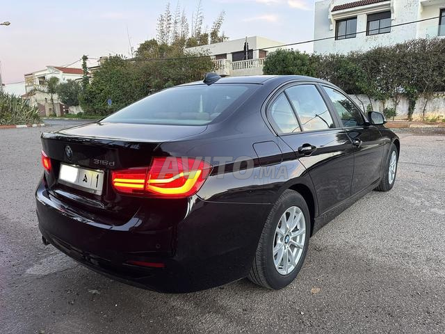 BMW Série 3   88.000km  2016 à Rabat - 2