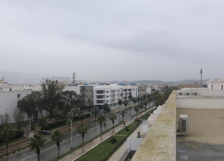 Grand appartement titré à vendre à Martil, proche de la plage