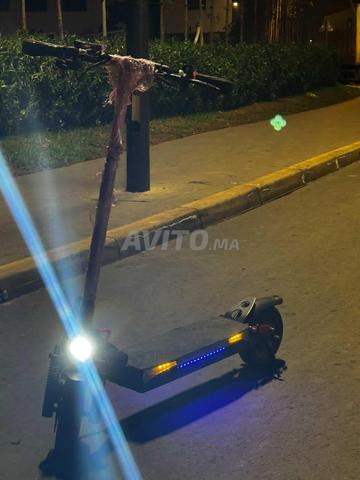 سكوتر كهربائي 45 كم/ساعة 30 كم شحن