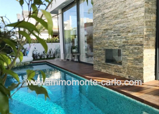 فيلا جديدة عصرية مع مسبح في حي الرياض