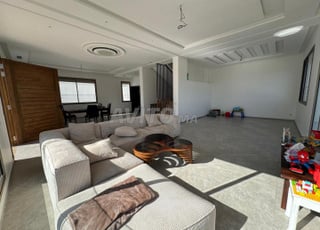 À louer villa moderne à Harhoura