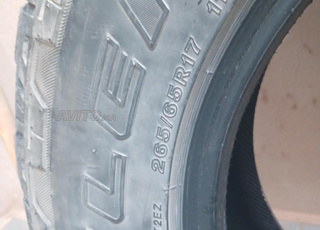 04 pneus 17 d'origine pour 4x4