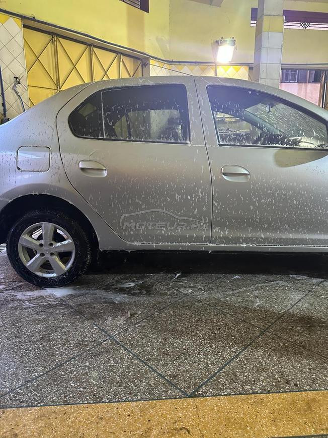 Dacia Logan en très bon état 