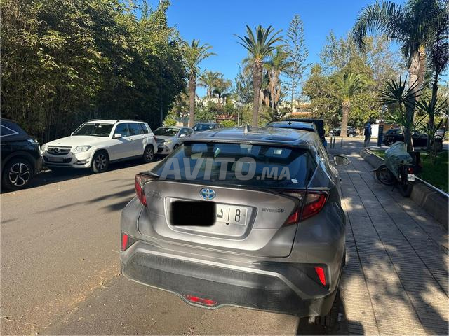 Toyota C-HR Hybride Automatique 2020 à Casablanca - 2
