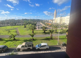 Plateau Bureau moderne pour cabinet medical