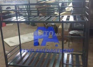 Lit en métal superposé blindé