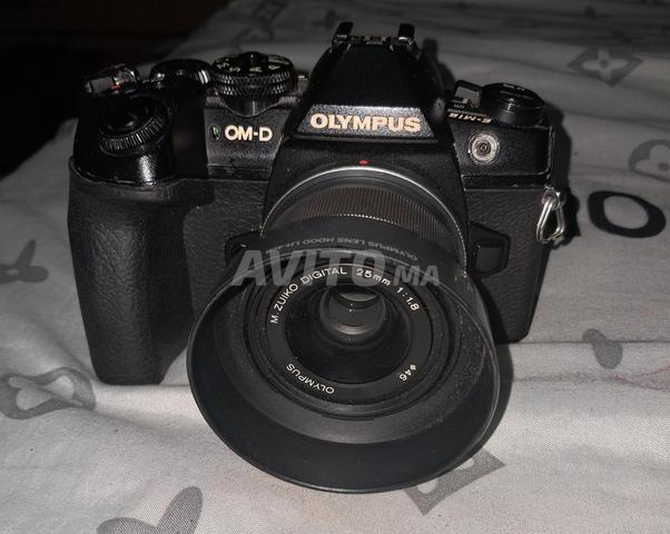 Olympus OM-D E-M1 Mark III Avec objectif 1.8 - 2