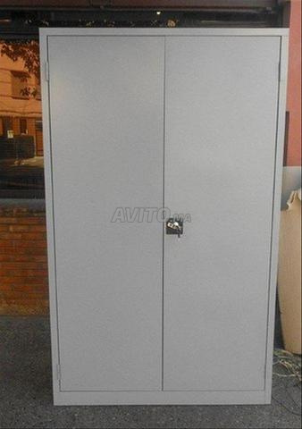 Armoire haute métallique avec 2 portes Rideau