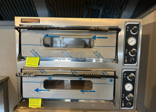 Matériel professionnel de pizzeria -Neuf-