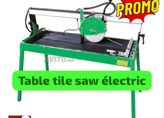 منشار كهربائي لبلاط الطاولة
