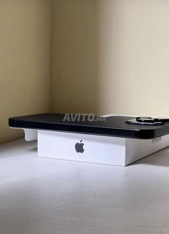Iphone 16 pro max Black Titanium