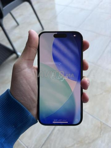 ايفون 16 برو بحالة 98 128 جيجابايت