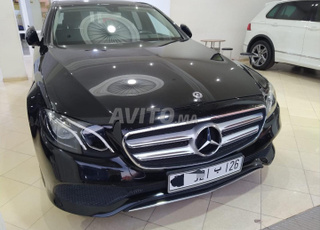 Mercedes E 220 excellente etat