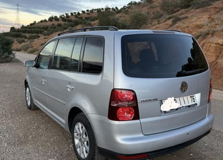 Volkswagen Touran Diesel Manuelle 2007 à Nador