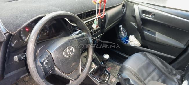 Toyota Corolla 2017 li chari mare7ba 