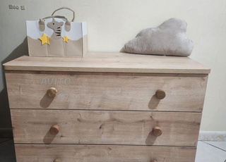 Cododo et commode bébé 