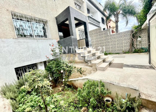 Villa de 155m² à usage professionnel à louer