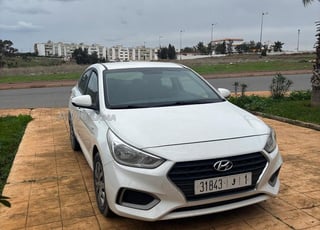 Hyundai accent automatique 1m