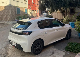 بيجو 208 ديزل يدوية 2022 في آسفي