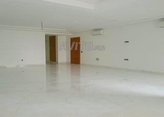 Appartement Haut Standing à louer – Quartier Nejma