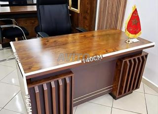 bureau opérateur avec caisson à CASA